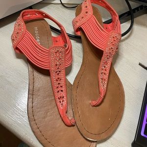 Women’s Pink flats